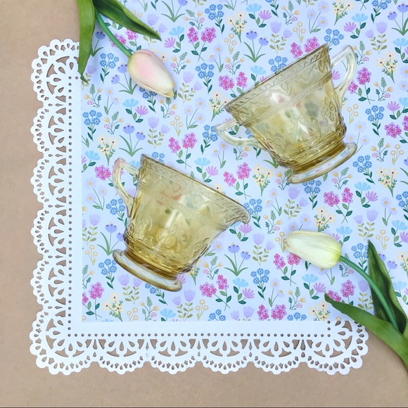 HP! Vintage ❉ Patrician Spoke Glass Cream & Sugar Set - Picture 3 of 8